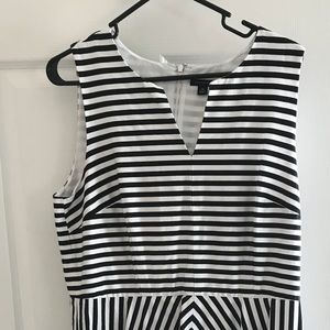 Ann Taylor black and white striped dress size 14